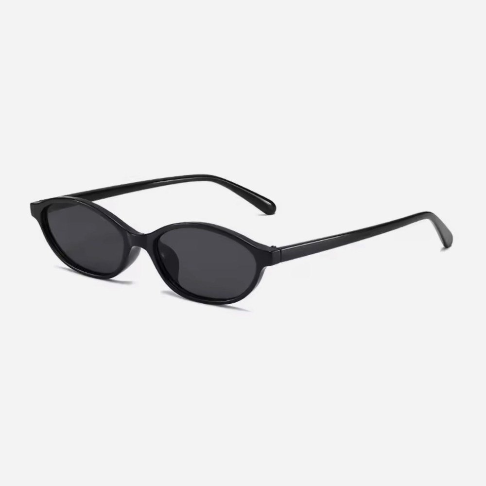 Lune Onyx slim oval sunglasses with smoke grey lenses